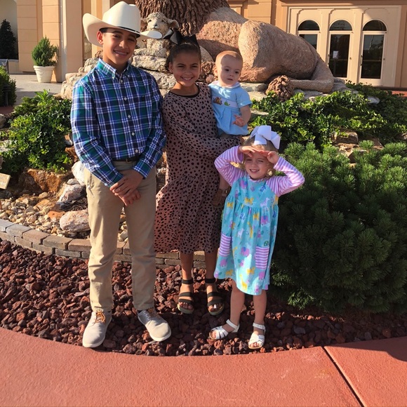 Meet your Posher, Natalie - Picture 4 of 13